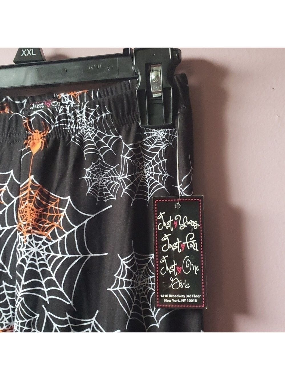 Halloween Leggings New With Tag Black Orange Spiders White Spider Webs Med 10-12 - Picture 4 of 7